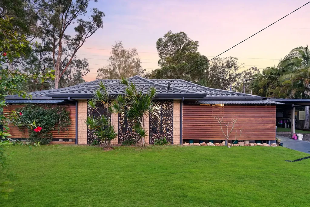 Alexandra Hills 3 Bedroom Stylish Family-Friendly Lowset on Spacious 702m² Block