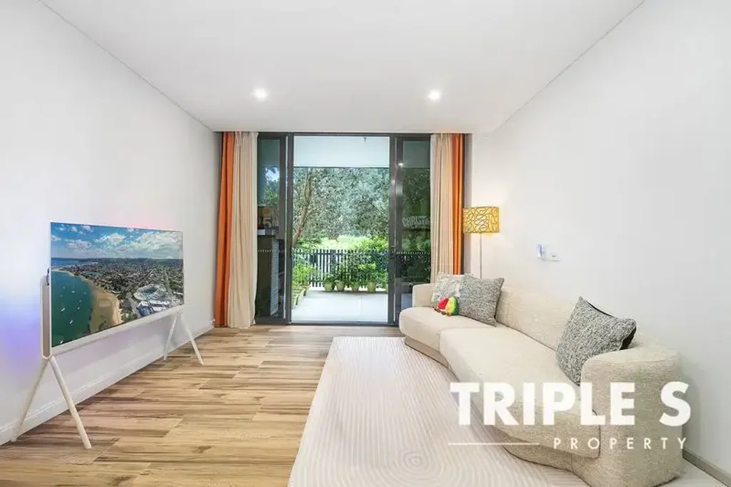 Eastgardens 2 Bedroom A Serene Garden Retreat with Landed-Living Convenience