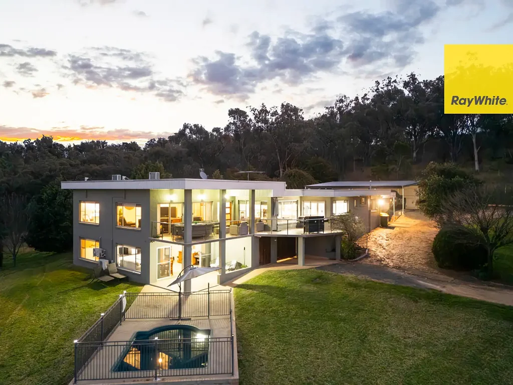 Inverell 4બેડરૂમ '180° Panoramic Views'