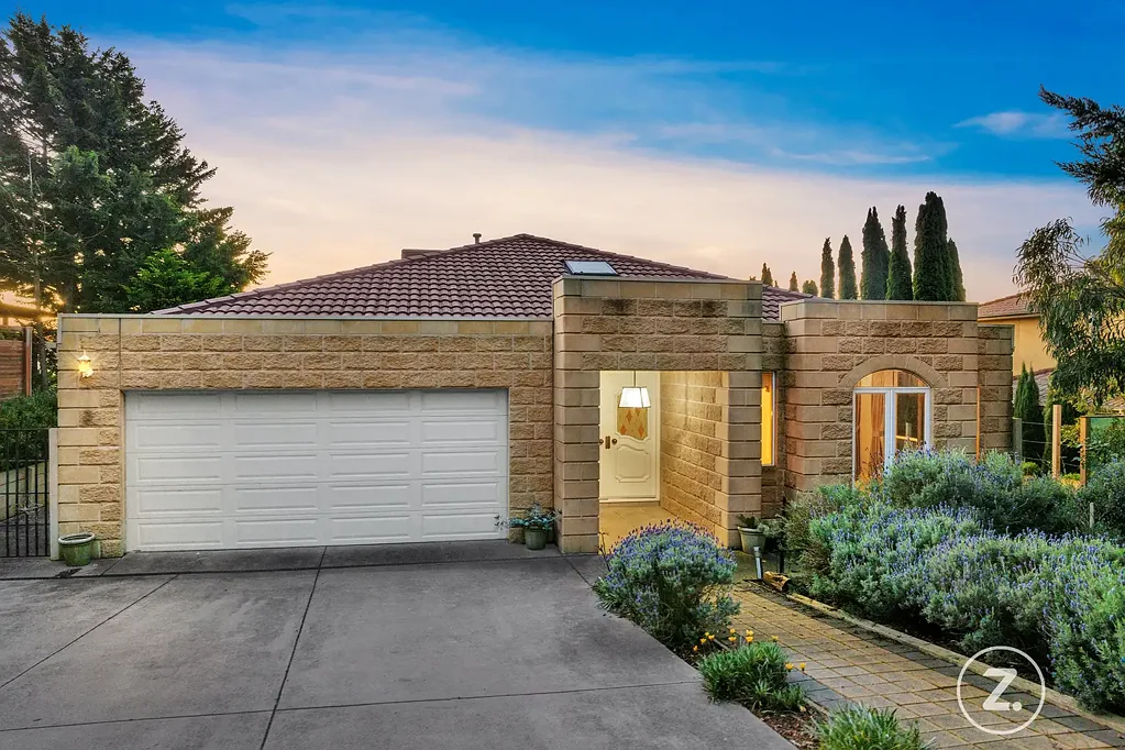 Wallan 3침실 AUCTION UNLESS SOLD PRIOR – ALL OFFERS WELCOME!
