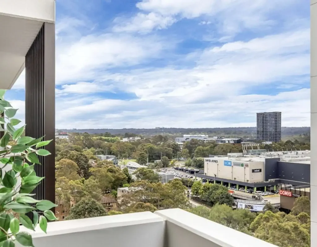 Macquarie Park 3房 全新Natura公寓 自然平衡 简约生活 低管理费 五楼共享设施 安全安保 近Macquarie Park 购物餐饮便捷 交通连接优越 盐水泳池 健身房 图书馆 儿童游乐室 社区花园 禅意花园 派对房间 智能门锁 电动汽车充电 对讲机安全系统 绿色建筑 可持续技术 BESIX Watpac建筑 Architectus设计 Sub-Penthouse Level 19 2 Bedroom plus Study Room on Corner Position