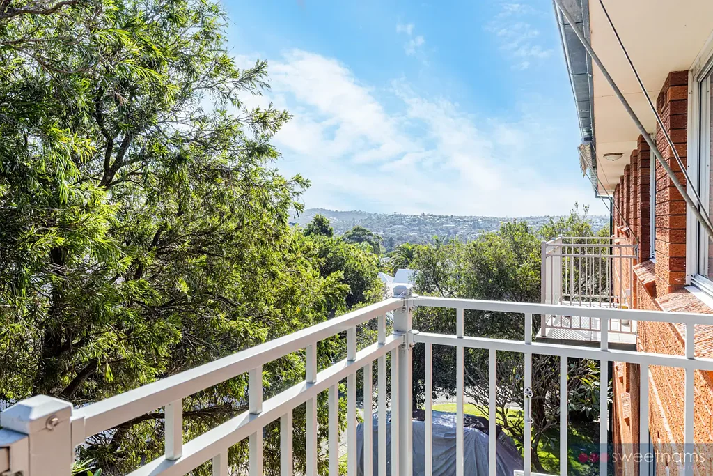 Sunlit Top Floor Apartment with District Views in Prime Manly Location