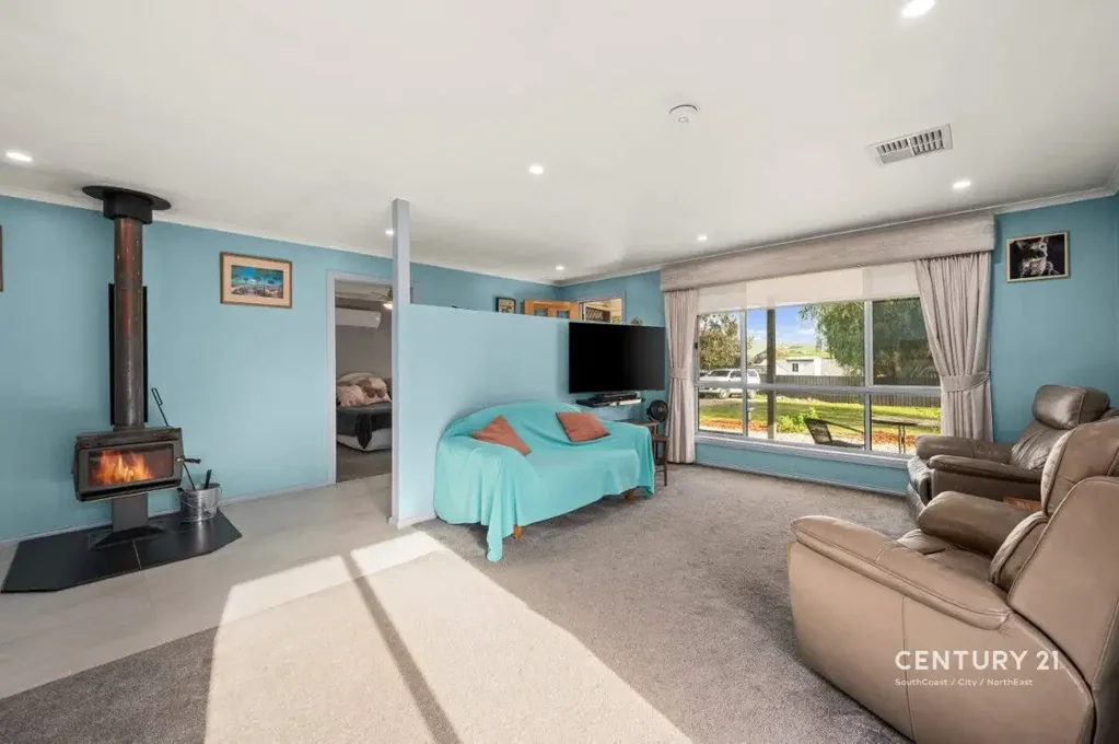 Normanville 3 Slaapkamer Lifestyle Property with Space, Style & Coastal Appeal