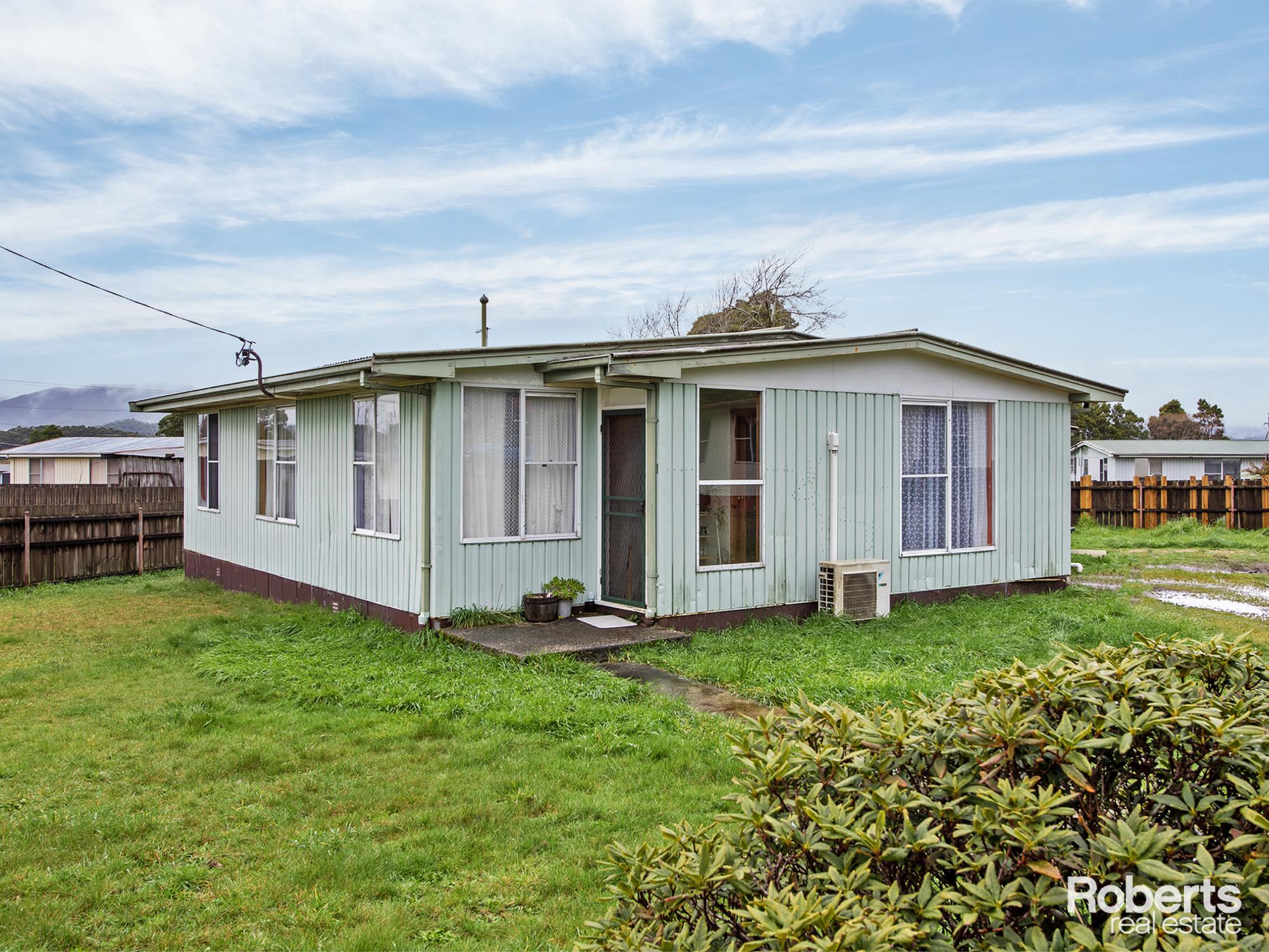 1 KING ST, ZEEHAN TAS 7469, 0 rūma, 0 rūma horoi, House