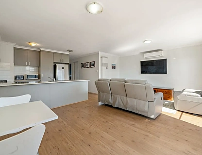 12/141 Macfarlane Burnet Avenue, Macgregor, Belconnen District, 3 rūma, 1 rūma horoi, Townhouse