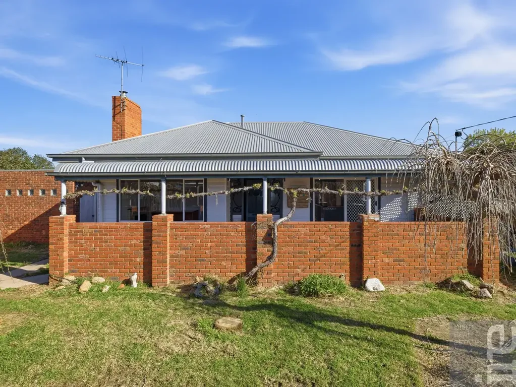 Wangaratta 2Kwarto Versatile home with potential