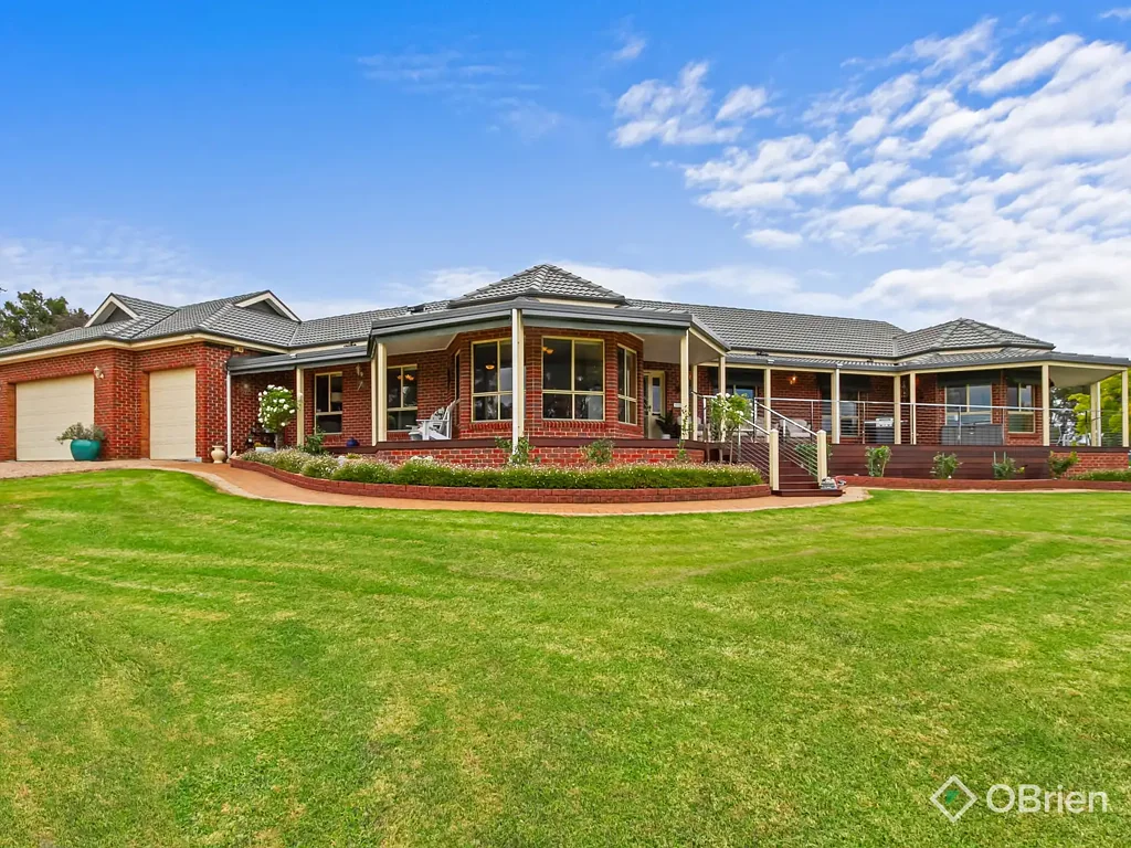 22 Clifton Terrace, Wy Yung, VIC 3875