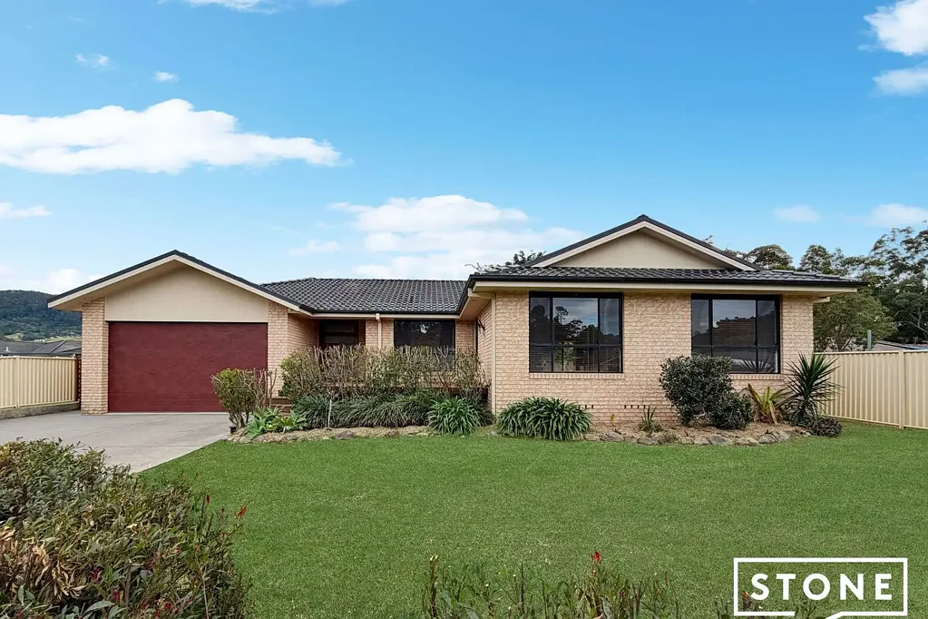 Spacious family home in a sought-after coastal location