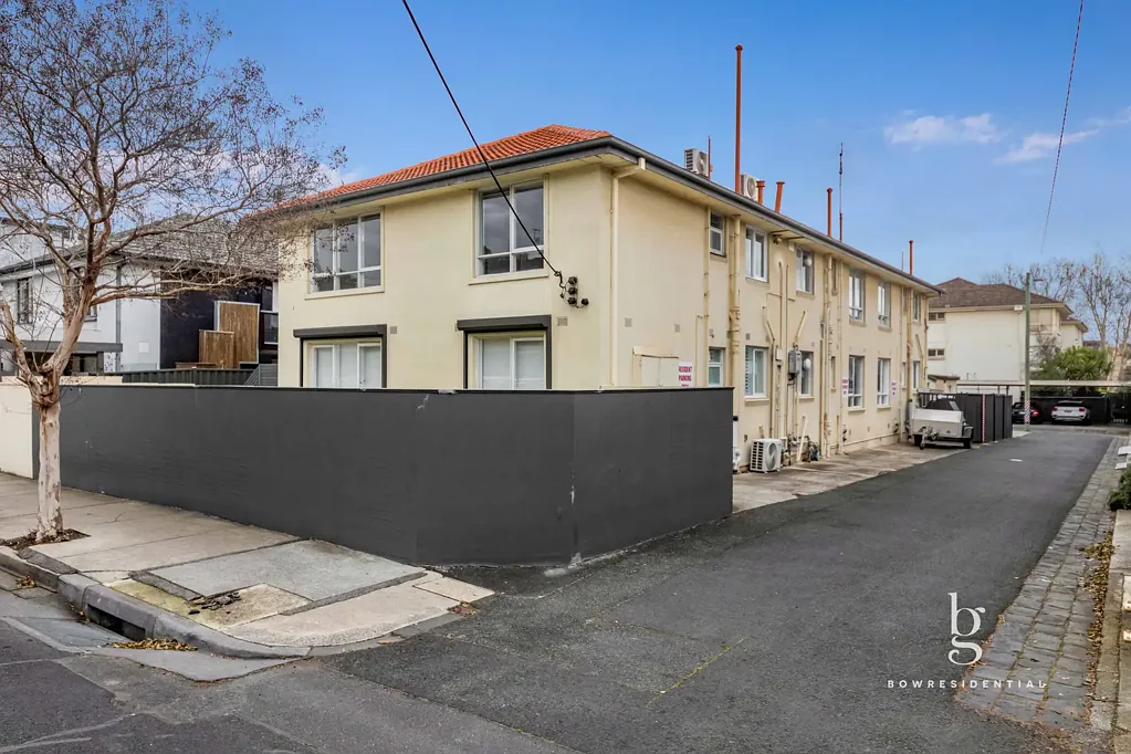 Amazing 2 bedroom apartment in central Windsor location