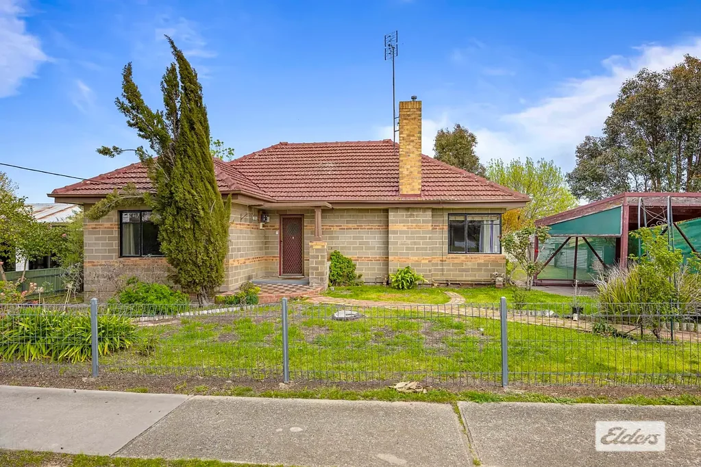 27 Blake Street, Ararat, VIC 3377