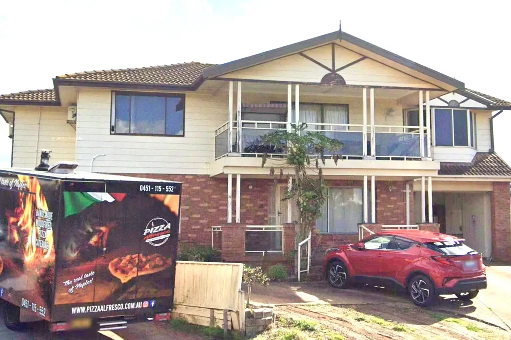 Rare find! 3BR/2Bath Flat. Cul-de-sac. Rent includes bills for 3 people!