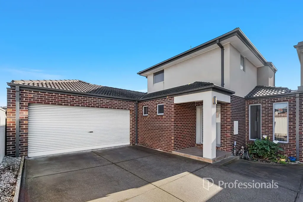 3/5 Normanby Street, Sydenham, VIC 3037