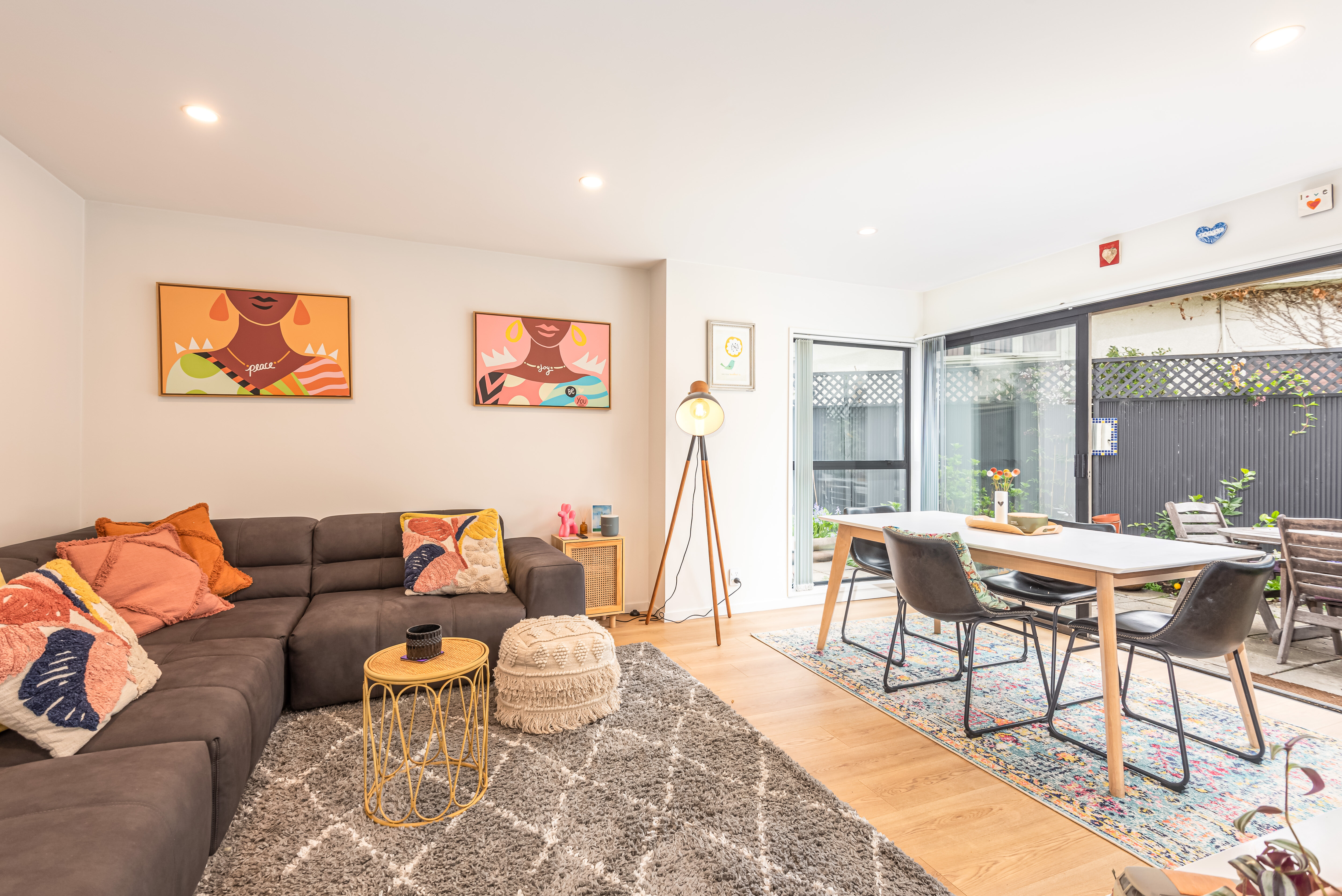 2/56 Saint James Avenue, Papanui, Christchurch, 2 phòng ngủ, 1 phòng tắm, Townhouse