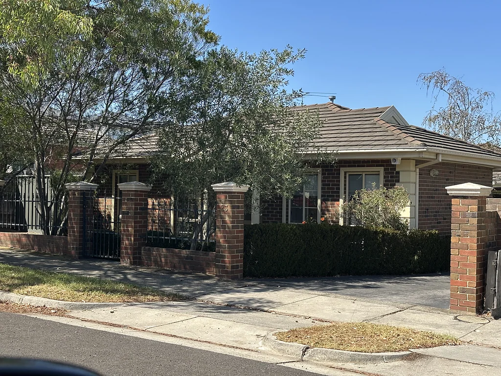 1/23 Lex Grove, Oak Park, VIC 3046