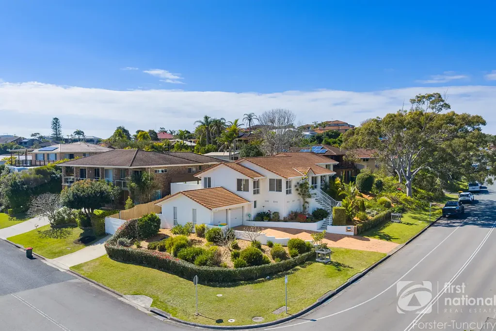 Forster 5chambre Spacious Family Living with Pool in a Convenient Forster Location