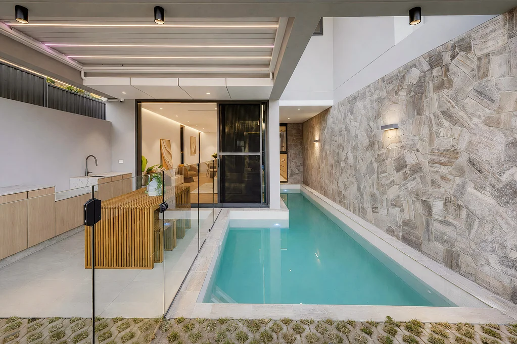Hurstville 5Phòng ngủ Brand New Architectural Masterpiece | Grand Double Brick Luxury with Resort-Style Pool