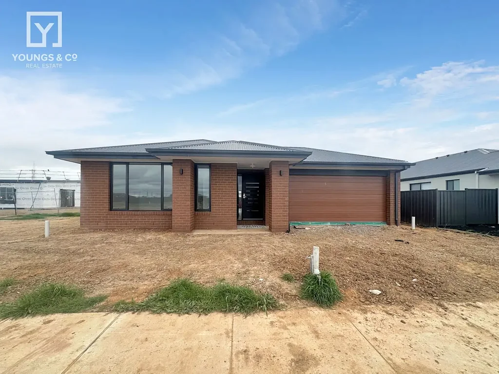 Stunning Brand New 4-Bedroom Home in North Shepparton's Uptown Estate