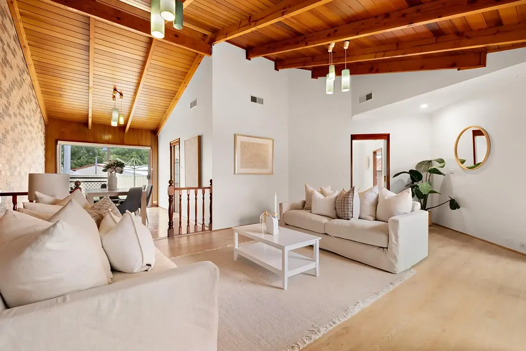 Isabella Plains 8침실 Two Expansive Homes, One Exceptional Opportunity!