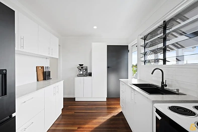 28 Gateway Street, Wynnum West, QLD 4178, 3 slaapkamers, 1 badkamers, House