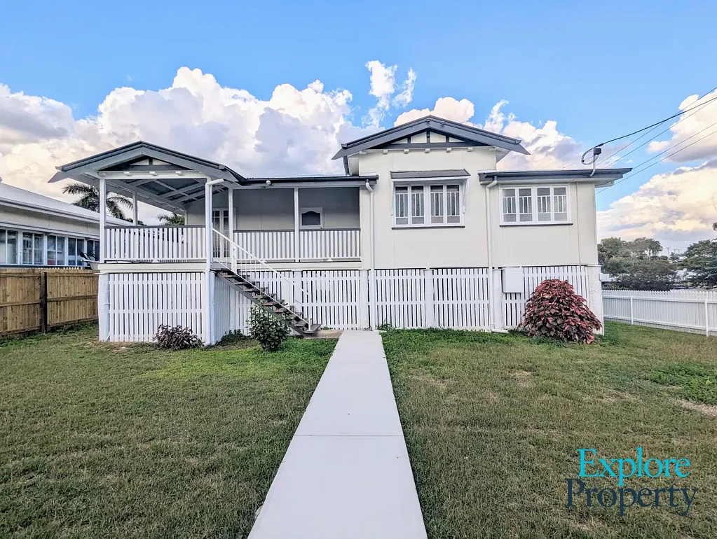 Modern Family Home that's Fully Air-conditioned!