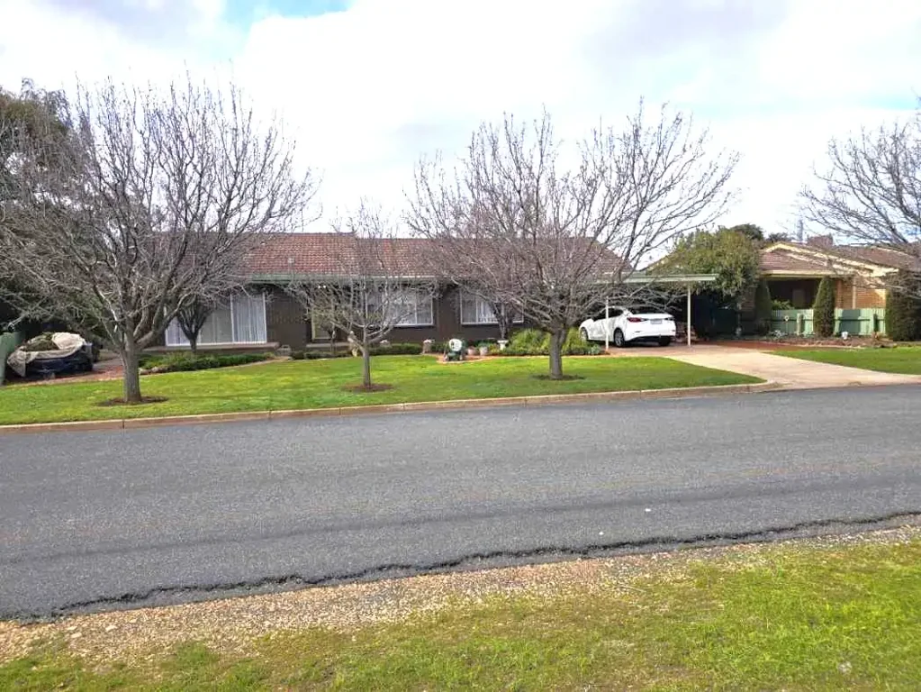 23 Mccracken Avenue, Donald, VIC 3480