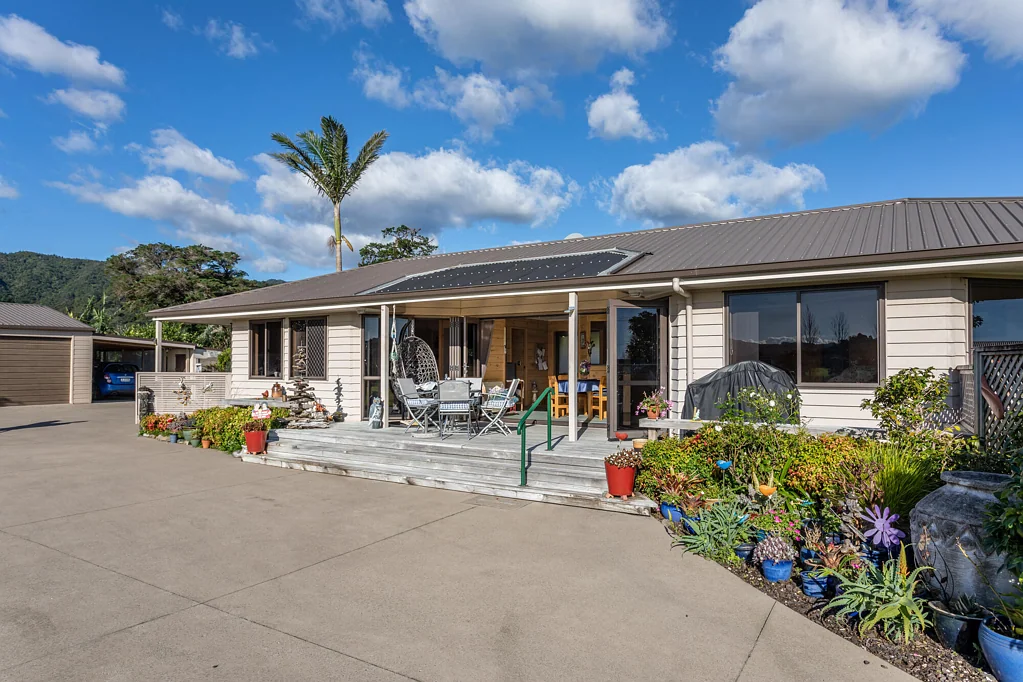 Coromandel 4Kwarto hOME AND iNCOME - MUST SELL - EXTREME PRESSURE!