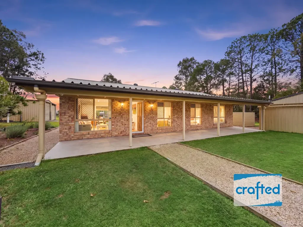 New Beith 3ਬੈੱਡਰੂਮ acreage life 🍃 | Welcome to — An Impeccable Upgraded Acreage Home + Massive Shed with bathroom