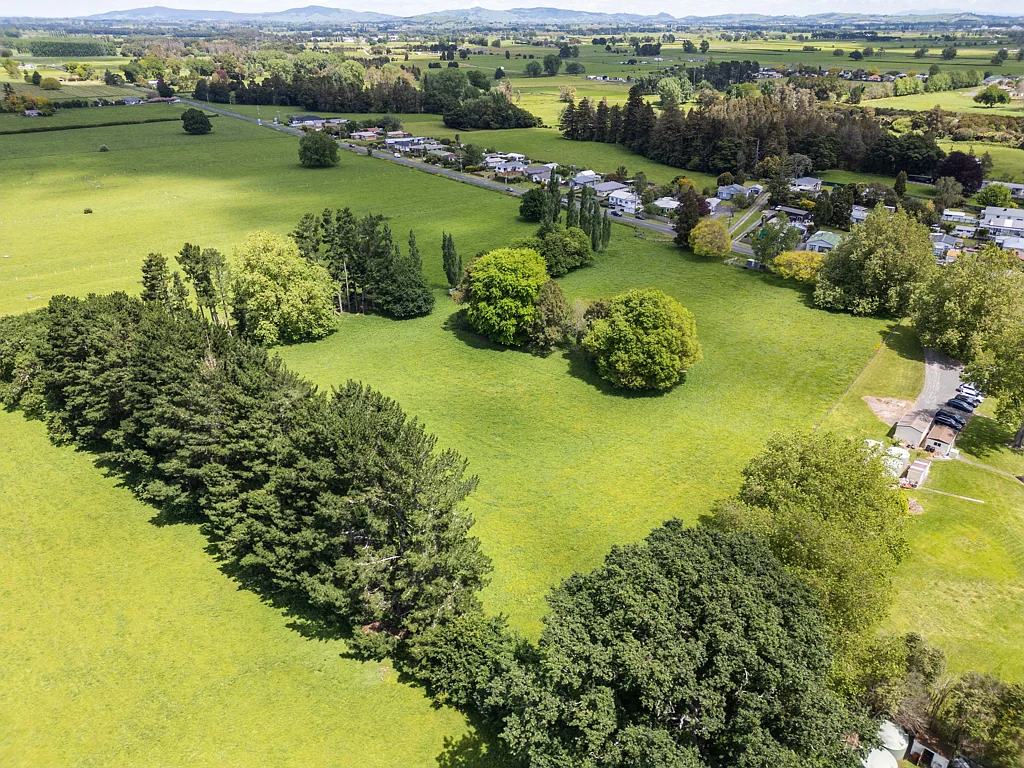 Morrinsville School's out! Rare 2 ha bare block