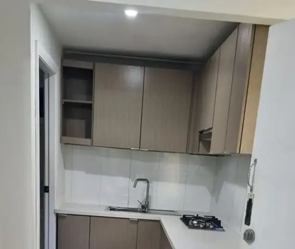 Studio apartment including water near station