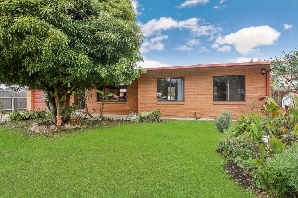 1/2 Mckibbin Court, Wodonga, VIC 3690