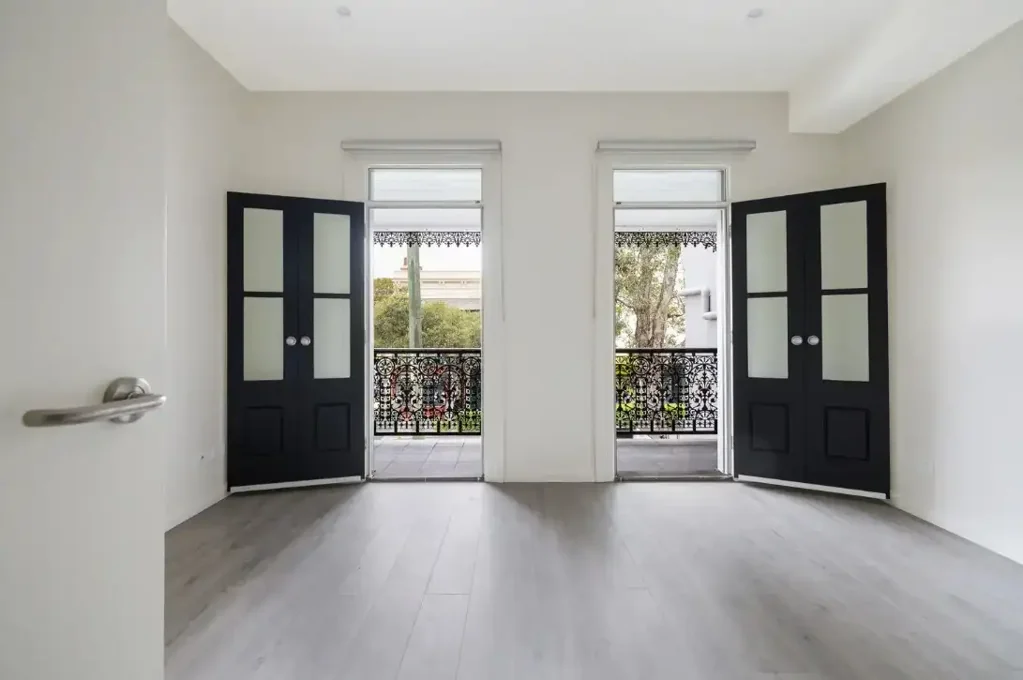 Stylish Split Level Apartment with Private North-Facing Courtyard