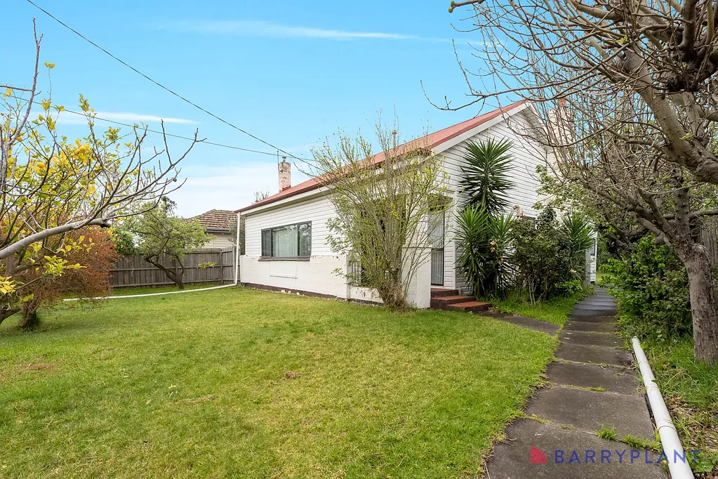 Reservoir 3 Slaapkamer Period Charm on 745sqm with Wide Frontage and Outstanding Location
