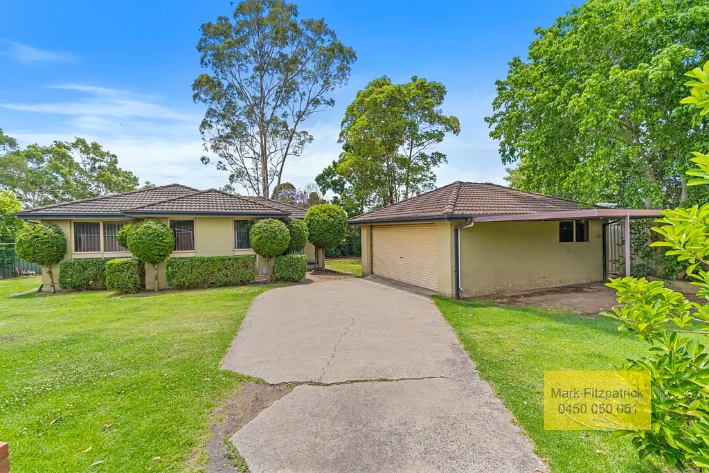 17 Cunningham Place, Camden South, NSW 2570