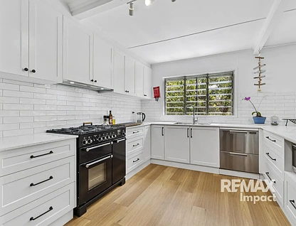 4 Pares Street, Mareeba, QLD 4880, 5 ห้องนอน, 3 ห้องน้ำ, House