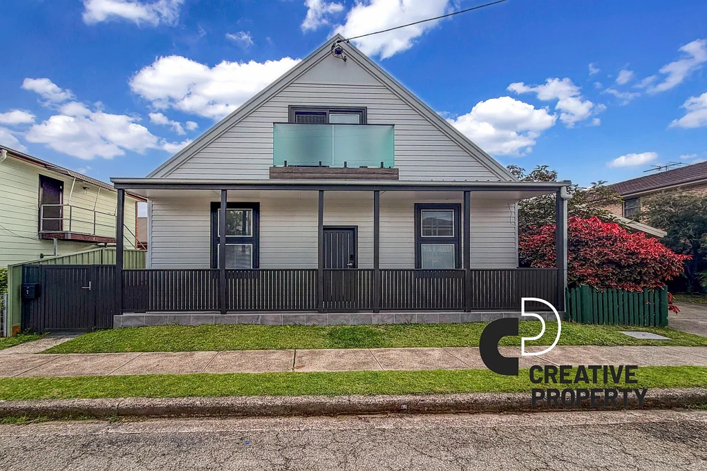 Freshly Renovated Charming Home in the Heart of Stockton