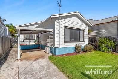 Geelong West 3房  Charming Home with Endless Potential in Geelong West
