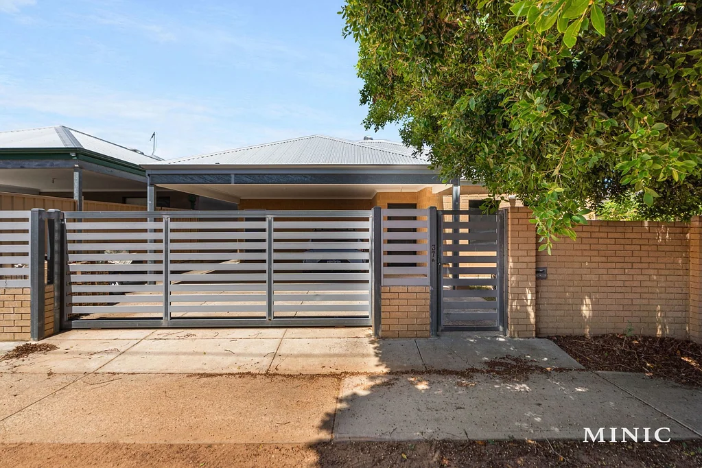 37a Hale Road, Forrestfield, WA 6058