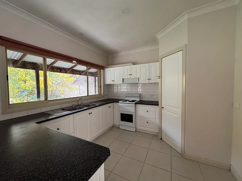 Charming Rural Property in Upton Hill