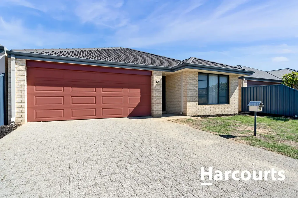 10 Chenin Court, Pearsall, WA 6065