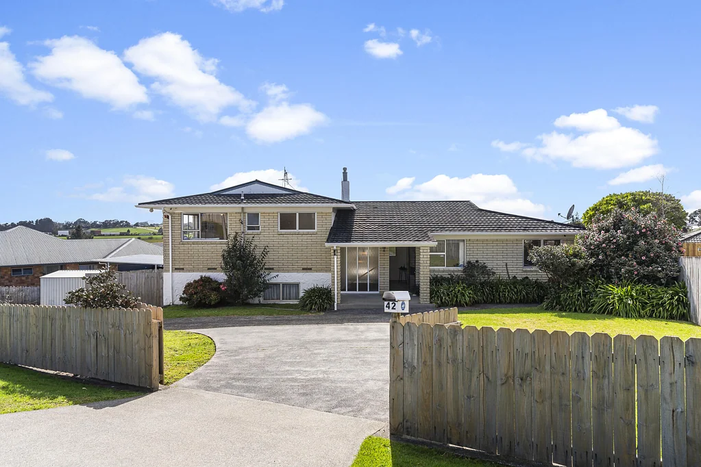 Pukekohe 4 Slaapkamer Opportunity not to be missed!!!