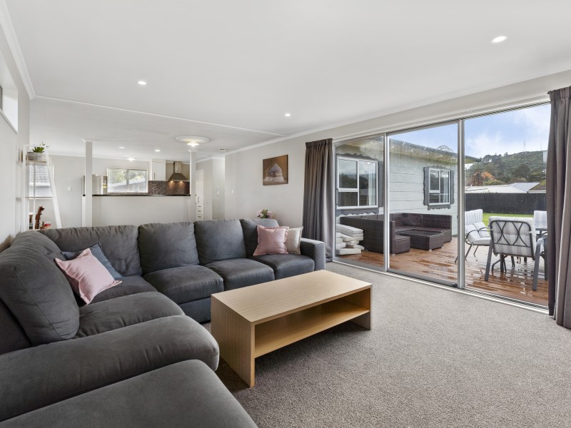 41b Larchmont Grove, Totara Park, Upper Hutt, 3部屋, 1バスルーム