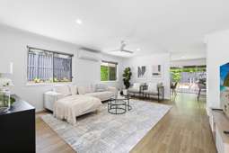 42 Claremont Drive, Robina
