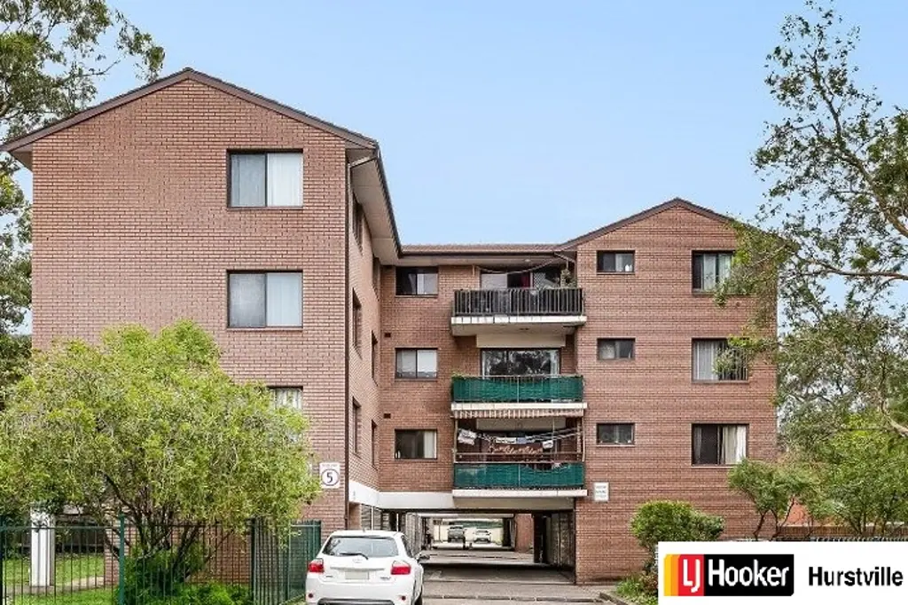 Modern 2 Bedroom Apartment