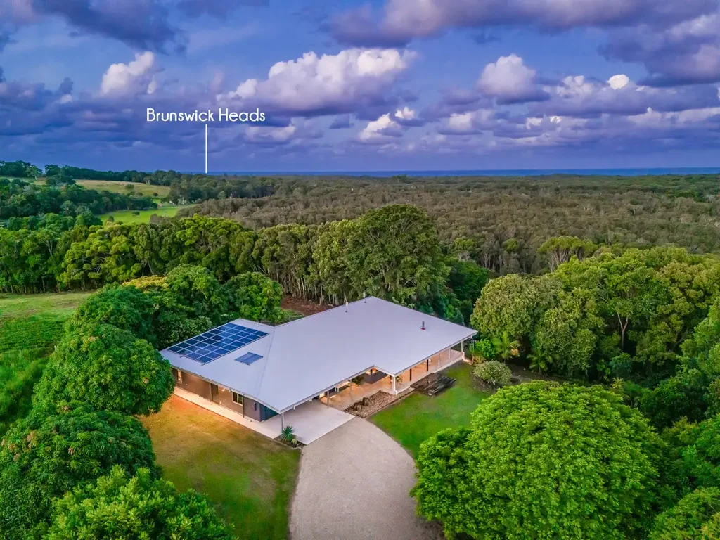 Brunswick Heads 4Phòng ngủ Stunning Architecturally Designed Home with Ocean Views
