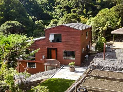 Stokes Valley 4房  Your Dream Home Awaits