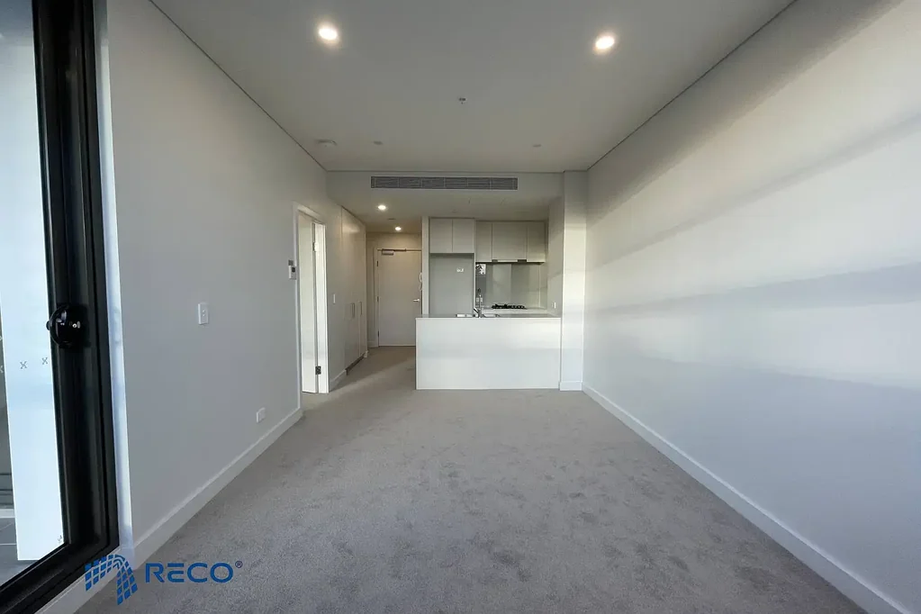 Modern 1-Bedroom + Study Apartment in Prime Arncliffe Location