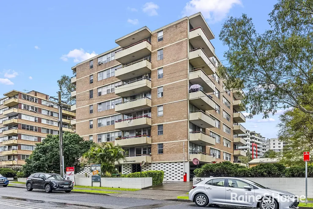 Bankstown 2 Bedroom Your First Home Starts Here - Space & Convenience in Central Bankstown