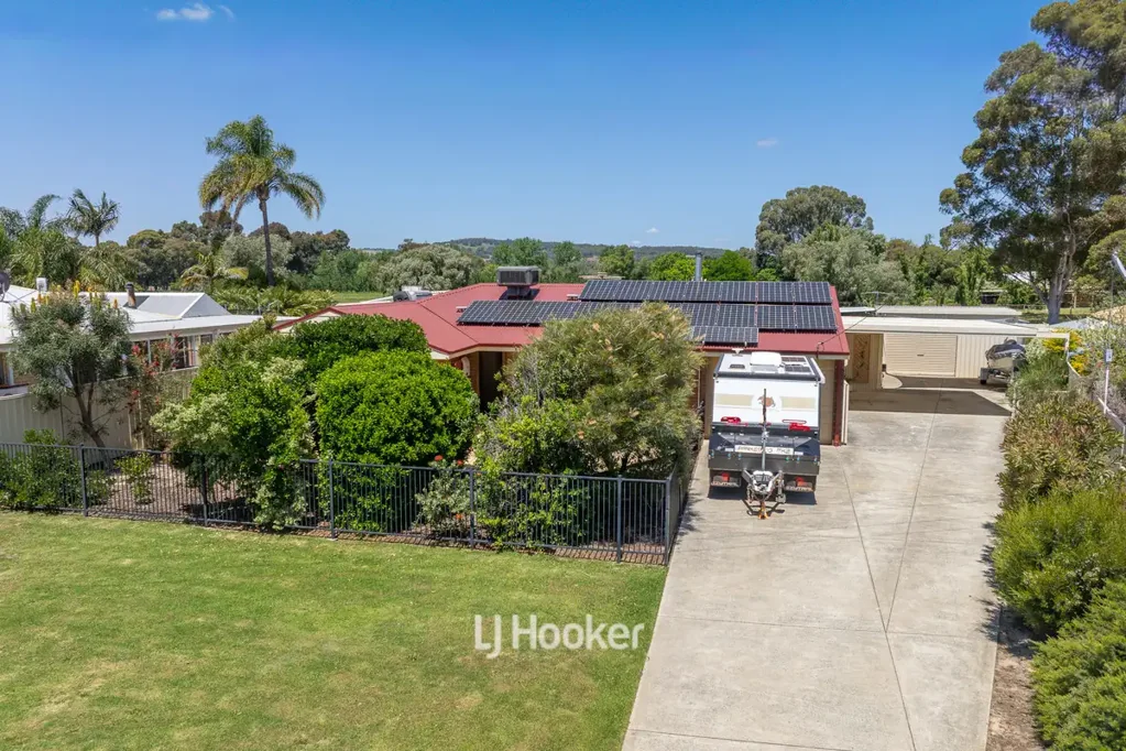20 Brooksy Place, Burekup, WA 6227