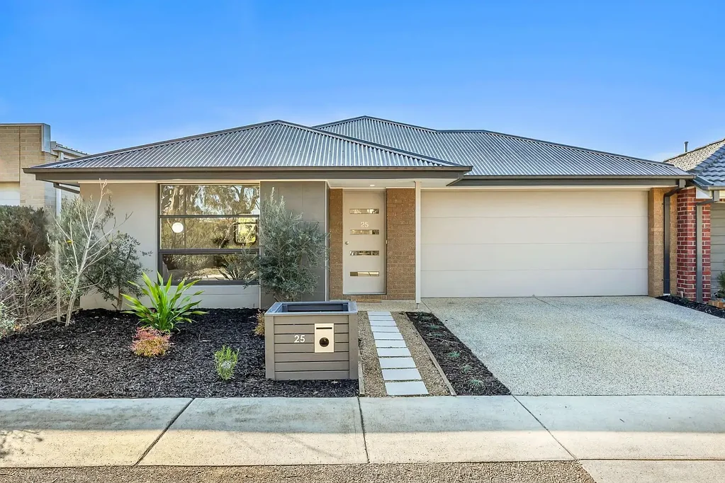 Armstrong Creek 4房  Effortless Everyday Living.