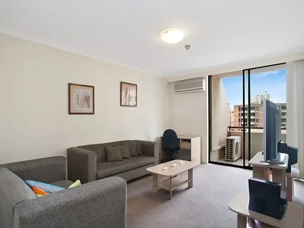 Walk to the City from this Fabulous Location!